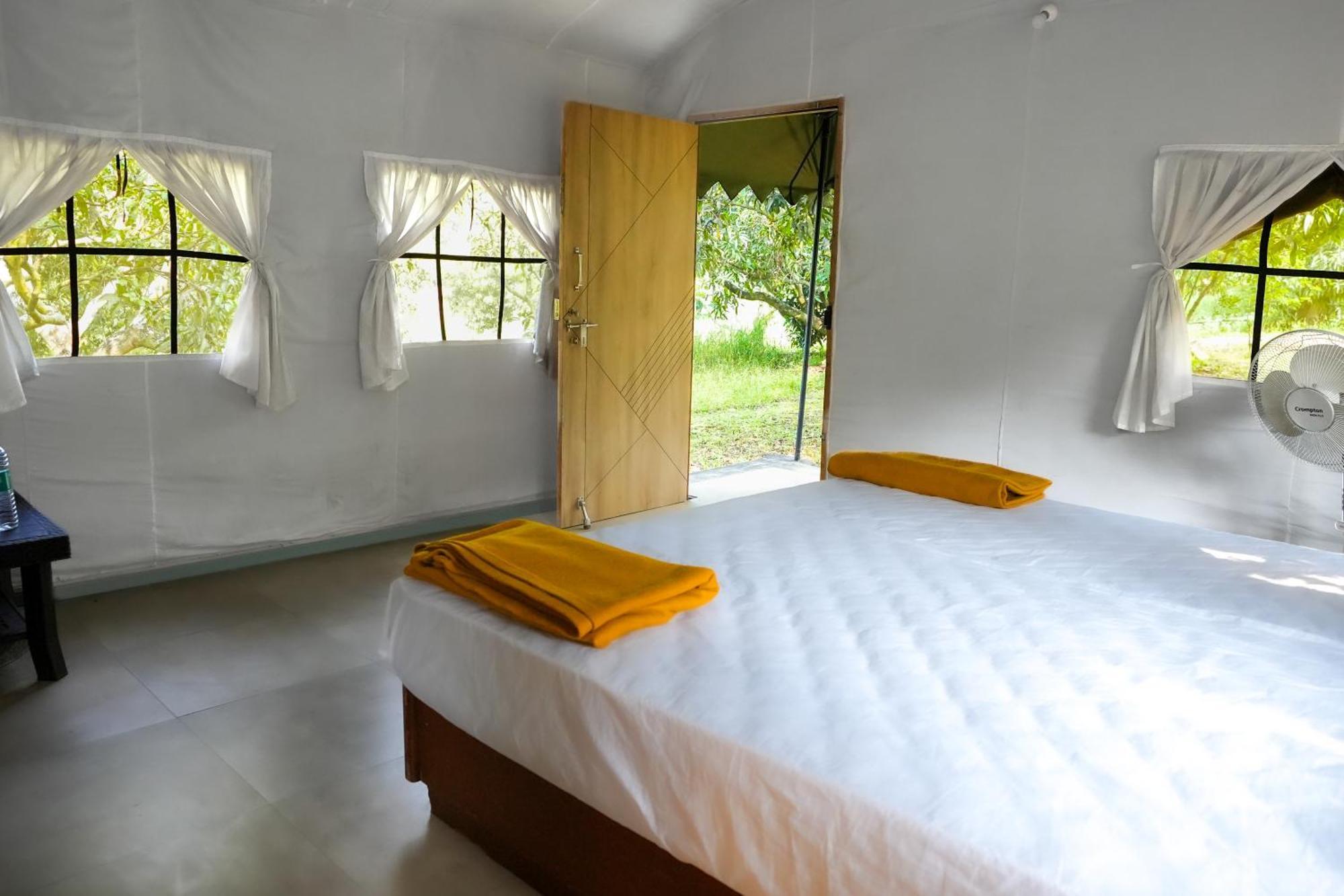 Bana The Wild Waters Hotell Muduvādi Eksteriør bilde