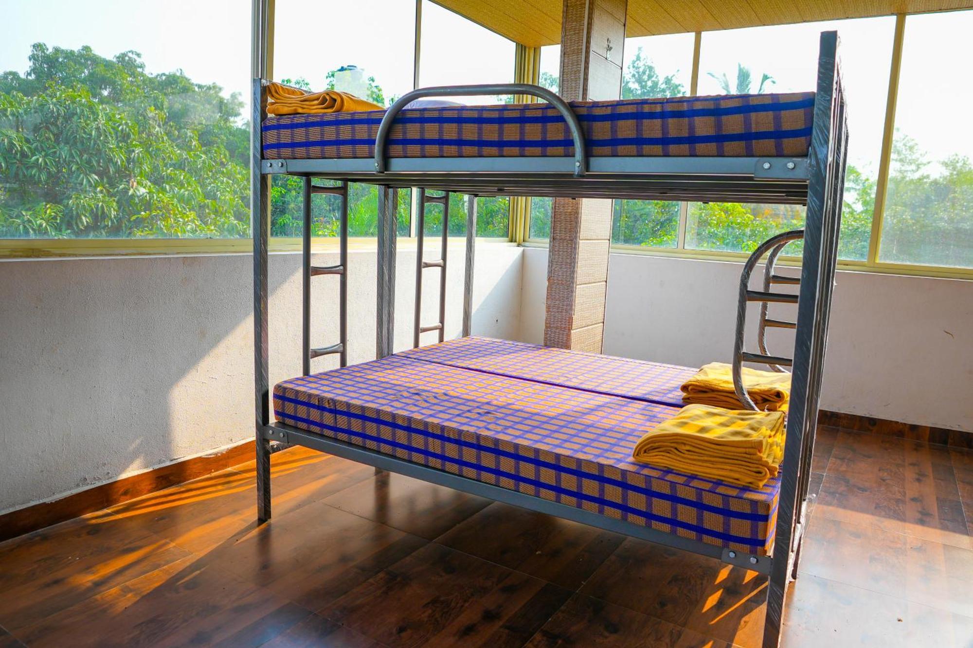 Bana The Wild Waters Hotell Muduvādi Eksteriør bilde