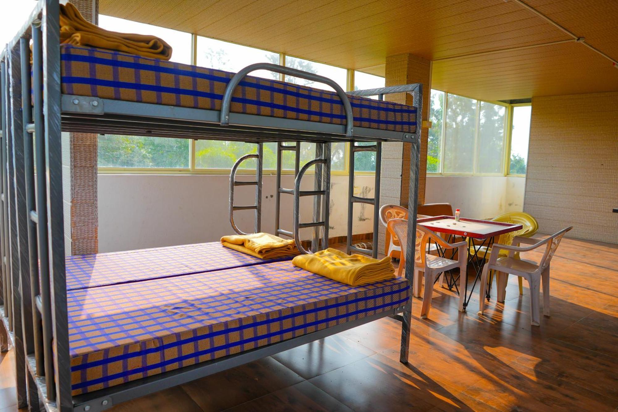 Bana The Wild Waters Hotell Muduvādi Eksteriør bilde